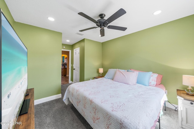 bedroom with ceiling fan