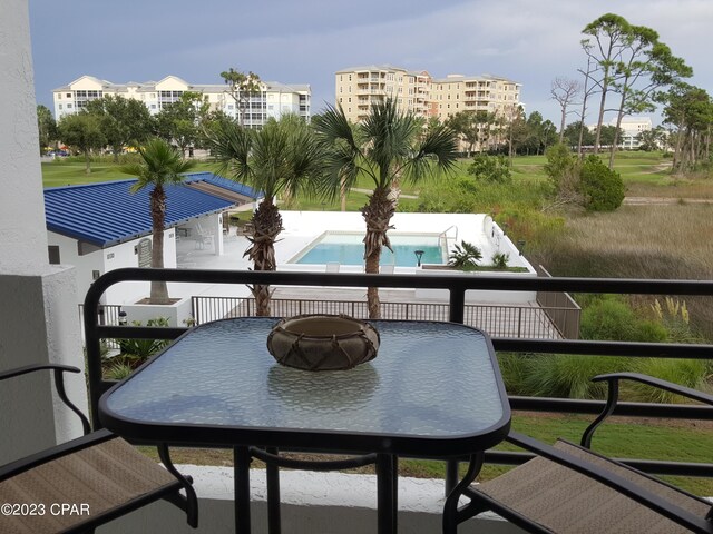 4600 Kingfish Ln Unit 508, Panama City, FL 32408 - balcony featuring view of pool
