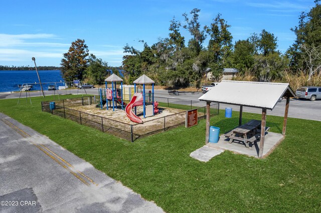 5009 High Point Rd, Panama City, FL 32404