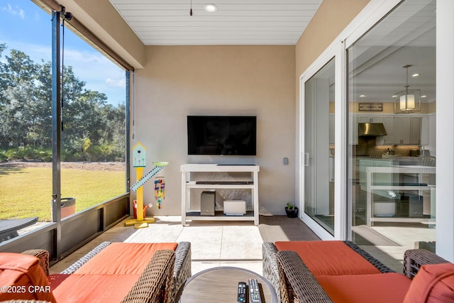 view of sunroom / solarium