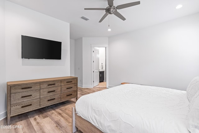 bedroom featuring recessed lighting, a ceiling fan, baseboards, visible vents, and light wood-type flooring