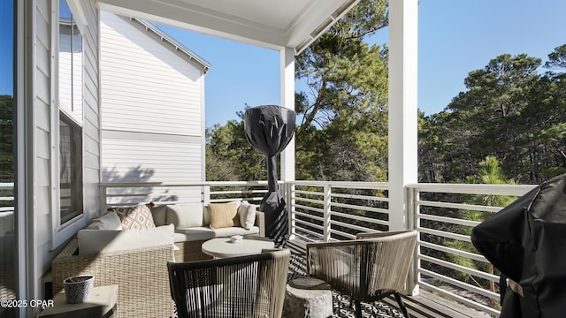 150 Grande Pointe Cir, Inlet Beach, FL 32461 - balcony with area for grilling and an outdoor living space