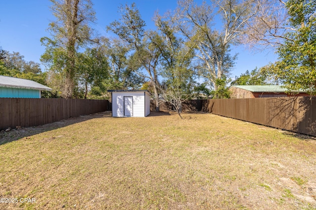 1705 Lake Ave, Panama City, FL 32401 - view of yard with a shed and an outbuilding