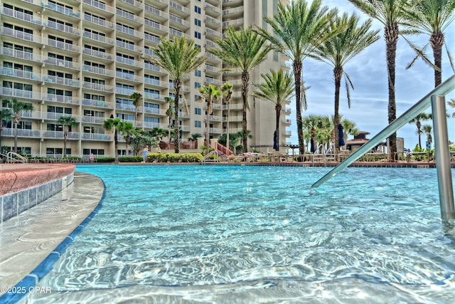 view of swimming pool