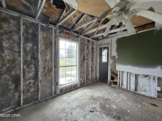 misc room featuring ceiling fan