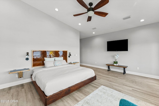 bedroom featuring visible vents, wood finished floors, recessed lighting, baseboards, and ceiling fan