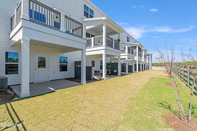 302 Lapis Ln Unit 175, Panama City Beach, FL 32407 - view of property's community featuring a patio area