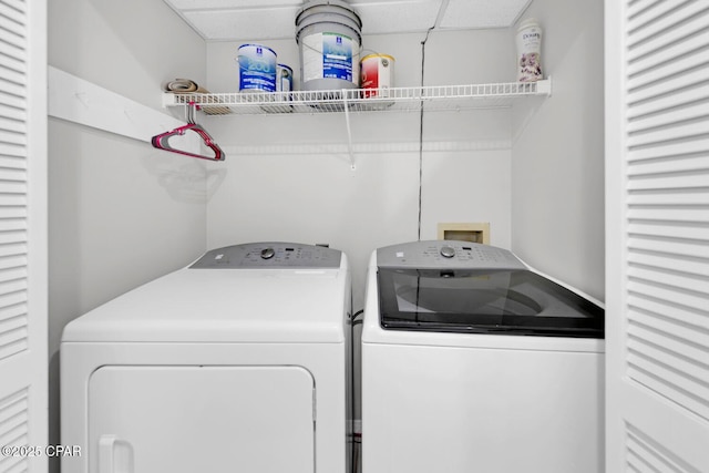 520 Richard Jackson Blvd Unit 3308, Panama City Beach, FL 32407 - washroom featuring laundry area and washing machine and dryer