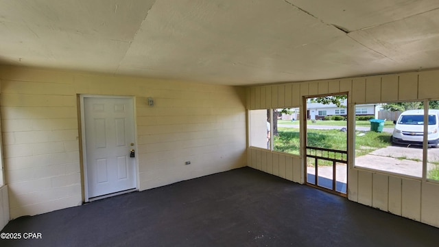 view of unfurnished sunroom