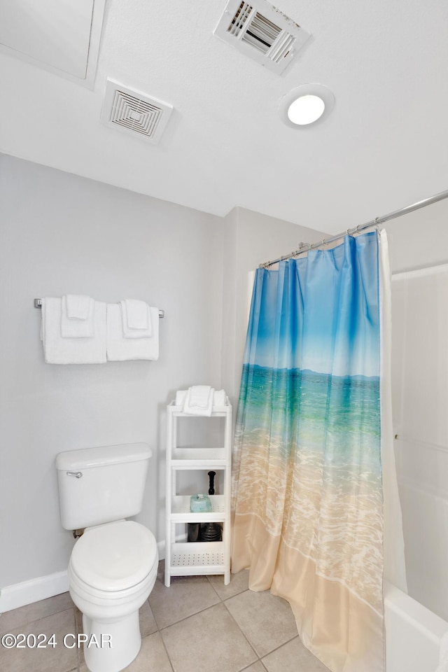 full bath with baseboards, visible vents, toilet, and tile patterned floors