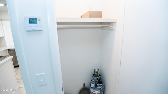 4305 Bay Point Rd Unit 459, Panama City, FL 32408 - view of closet