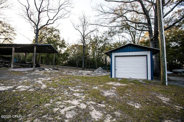 view of detached garage