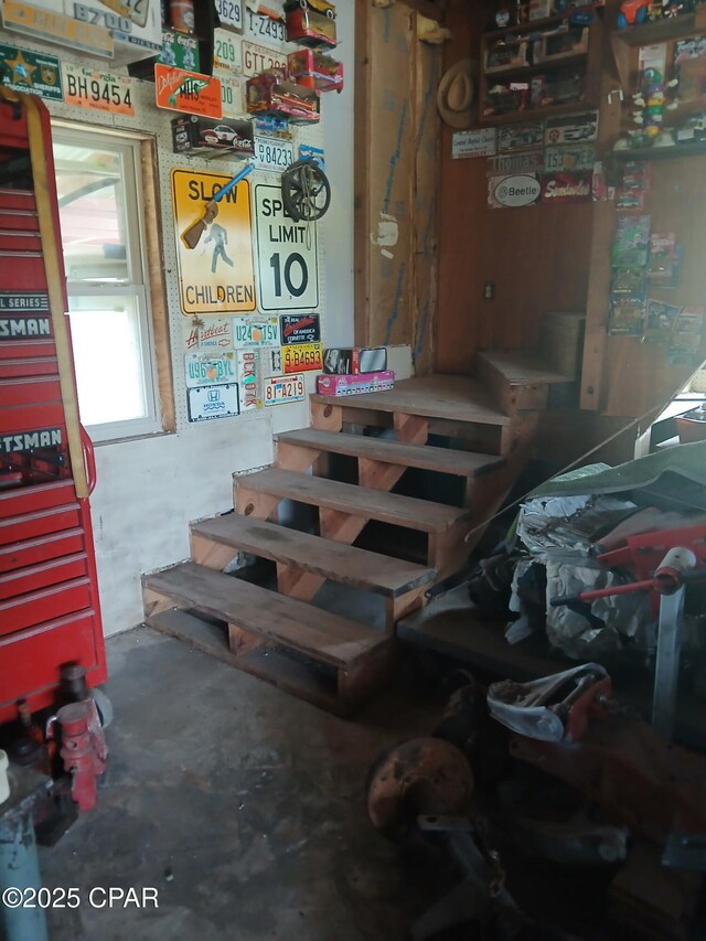 7224 Resota Ln, Panama City, FL 32409 - miscellaneous room featuring unfinished concrete flooring