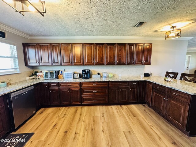 7224 Resota Ln, Panama City, FL 32409 - kitchen with crown molding, a textured ceiling, light wood-type flooring, and dishwasher