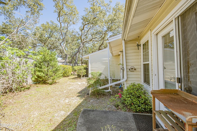 2026 Baker Ct Unit 13, Panama City, FL 32401 - view of yard with fence
