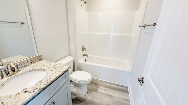 1209 Seafoam St, Panama City, FL 32404 - hall with wood finished floors, arched walkways, and baseboards