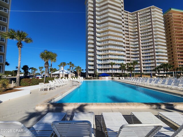 7205 Thomas Dr Unit E706, Panama City, FL 32408 - community pool with a patio area