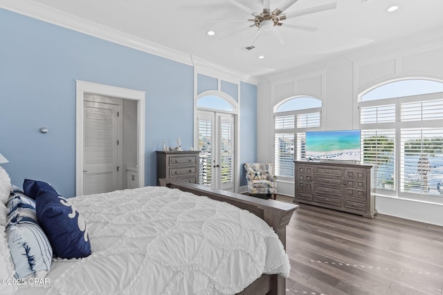 4522 Bay Point Rd, Panama City Beach, FL 32408 - bedroom featuring crown molding, recessed lighting, access to exterior, visible vents, and wood finished floors