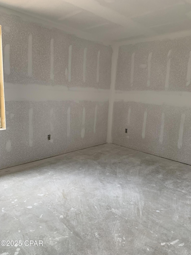 view of unfurnished room