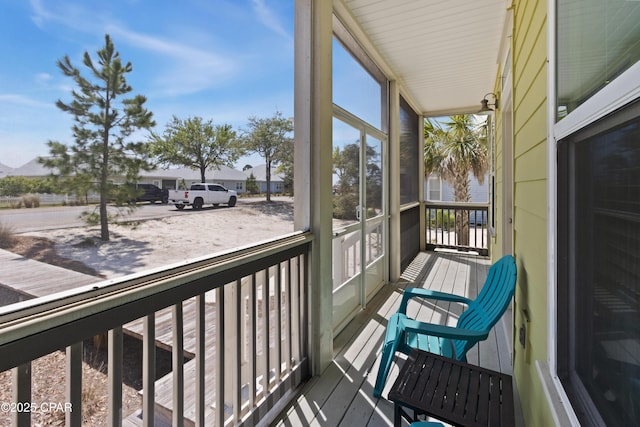 view of sunroom / solarium