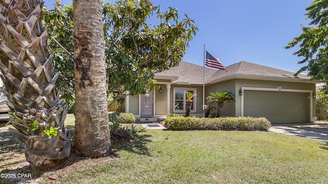 view of front of house featuring a shingled roof, a garage, stucco siding, a front lawn, and driveway