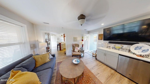 1314 Mcclelland Ave, Port St Joe, FL 32456 - living area featuring light wood-type flooring and a ceiling fan