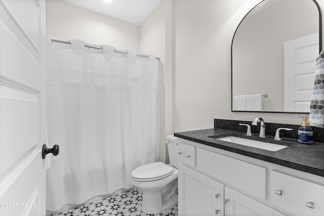 1106 E 3rd St, Panama City, FL 32401 - full bathroom with toilet and vanity