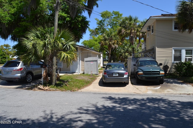 view of property exterior