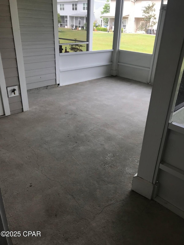 view of unfurnished sunroom