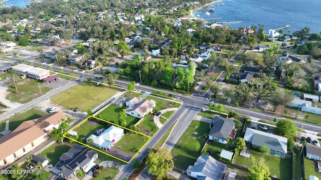 106 N Cove Blvd, Panama City, FL 32401 - aerial perspective of suburban area featuring a nearby body of water and property boundaries highlighted