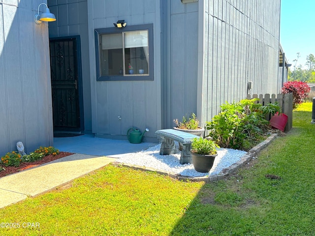 312 Sukoshi Dr, Panama City, FL 32404 - exterior space featuring a lawn
