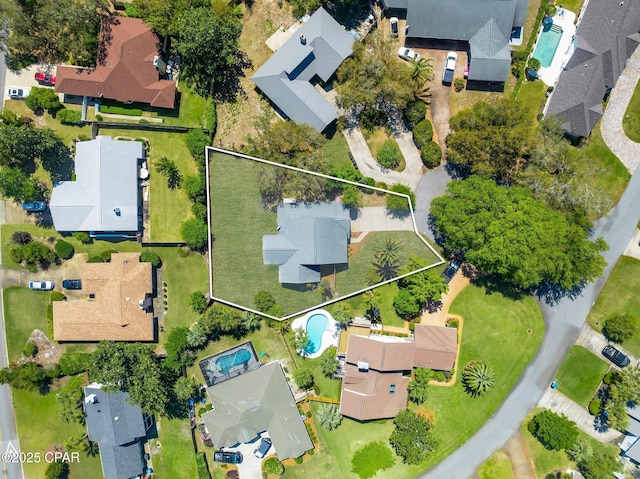 birds eye view of property featuring a residential view