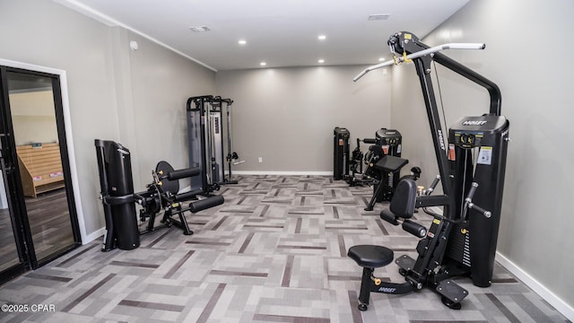 workout area with recessed lighting, baseboards, visible vents, and carpet