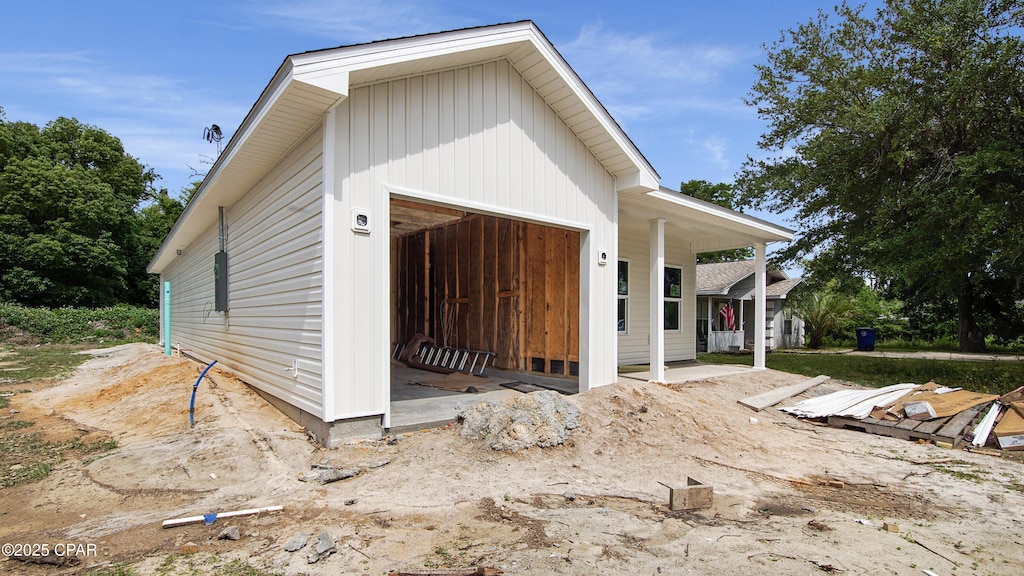 1549 Chandlee Ave Unit A, Panama City, FL 32405 - view of front facade featuring a porch