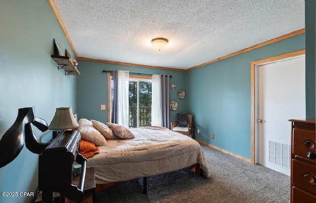 bedroom featuring visible vents, carpet floors, crown molding, baseboards, and a textured ceiling