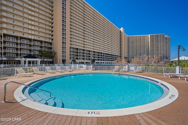 pool with fence