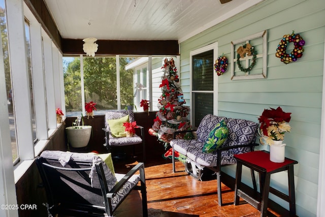 view of sunroom / solarium