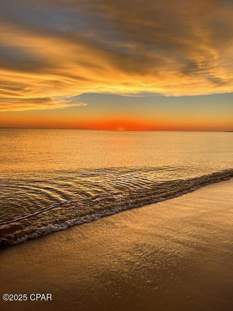 107 42nd St, Mexico Beach, FL 32456