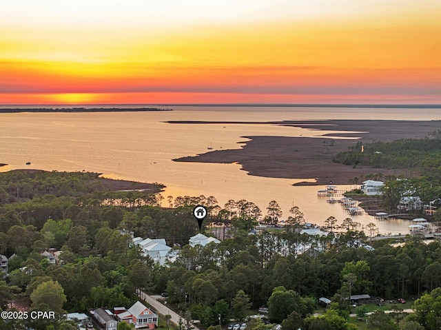 19 Mckenna Way, Santa Rosa Beach, FL 32459 - birds eye view of property featuring a water view