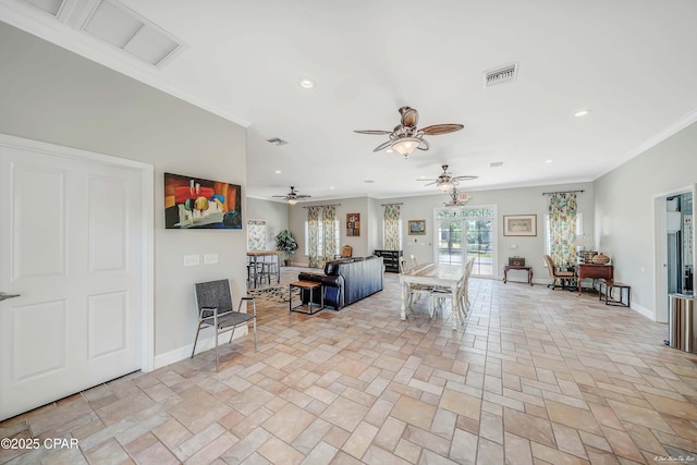 living area with visible vents, crown molding, baseboards, ceiling fan, and recessed lighting