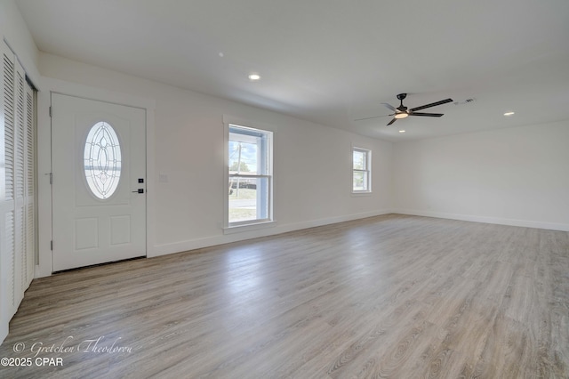 foyer featuring recessed lighting, a ceiling fan, baseboards, and light wood-type flooring