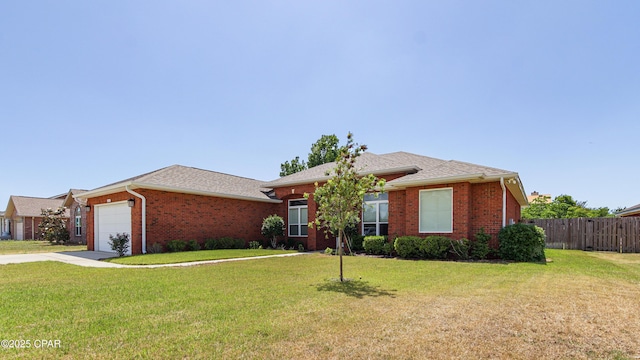 1222 Huntington Ridge Rd, Lynn Haven, FL 32444 - ranch-style home with brick siding, fence, and a front yard