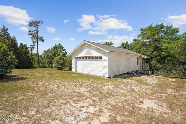 view of detached garage