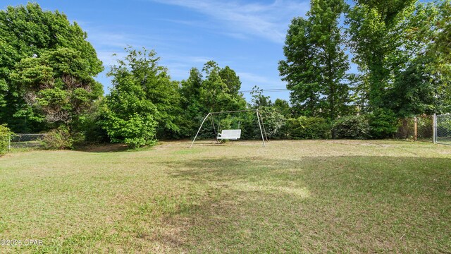 325 Bell Cir, Lynn Haven, FL 32444 - view of yard