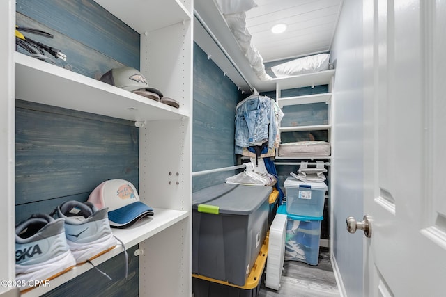 135 Bid A Wee Ln, Panama City Beach, FL 32413 - spacious closet featuring wood finished floors