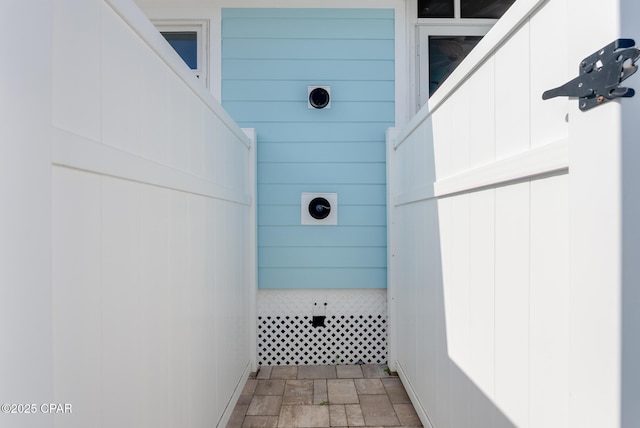 135 Bid A Wee Ln, Panama City Beach, FL 32413 - bathroom with stone finish flooring