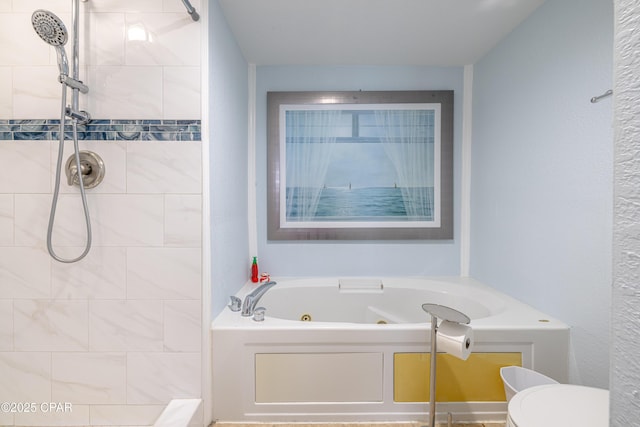 full bath featuring tiled shower, a whirlpool tub, and toilet