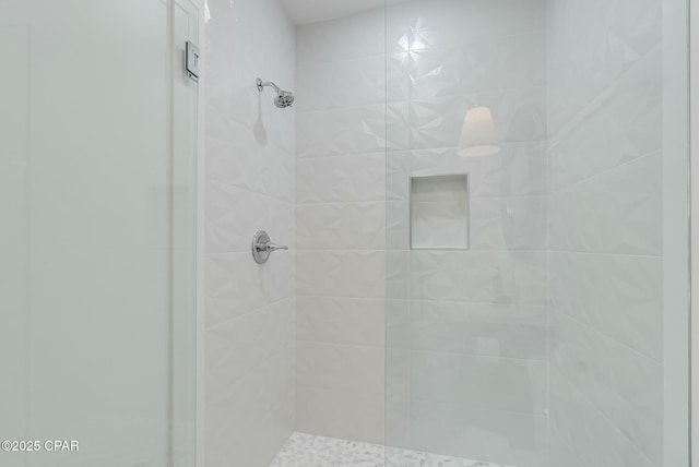 208 George C Wallace, Panama City Beach, FL 32413 - bathroom featuring tiled shower