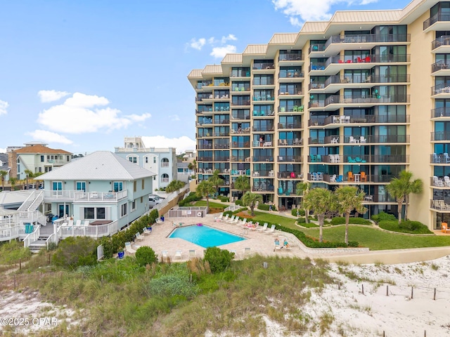 6905 Thomas Dr Unit 807, Panama City Beach, FL 32408 - view of community pool