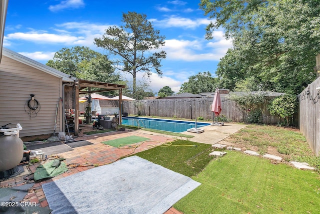 2322 Silversides Loop, Pensacola, FL 32526 - view of yard with a patio